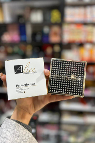 پنکک مات آلیس حاوی SPF15